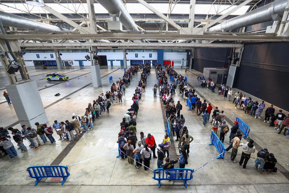 Spain's amnesty drive brings 600,000 migrants into formal economy during application review