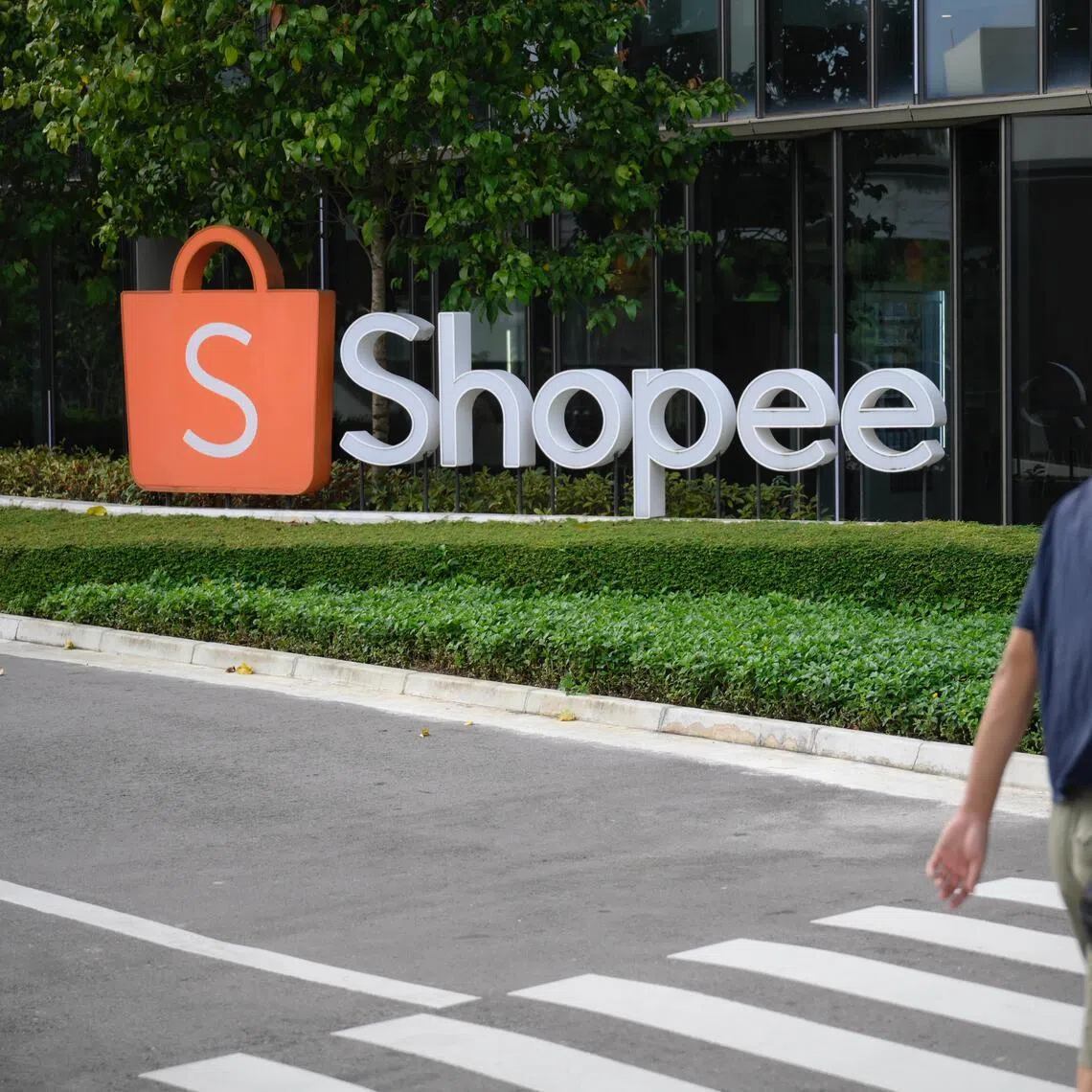 The reductions, which started this week, amount to about 8 per cent of Shopee’s developer workforce. 