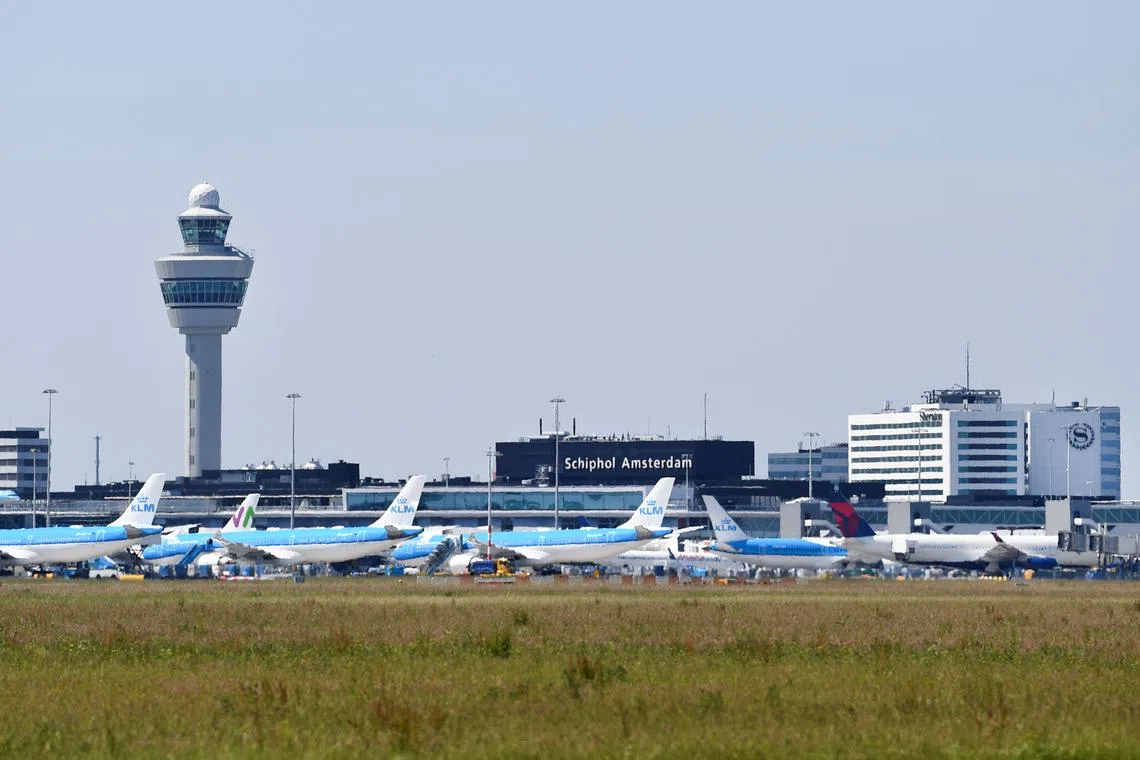 FILE PHOTO: A general view of Schiphol Airport in Amsterdam, Netherlands June 16, 2022. REUTERS/Piroschka van de Wouw/File Photo