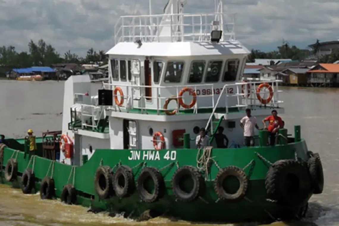 The affected vessel Jin Hwa 40 is owned by Malaysian shipping corporation GimHwak Group.