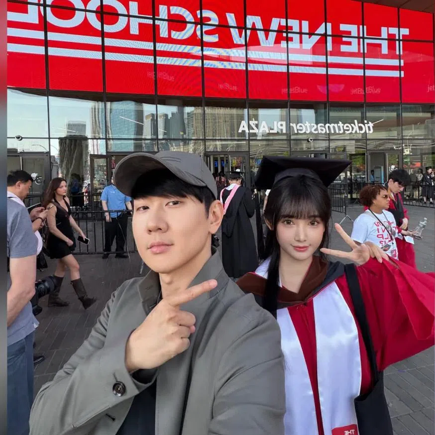 JJ Lin shared a photo with his girlfriend on social media on May 19.