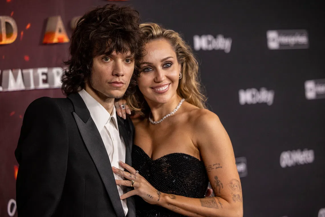 US singer Miley Cyrus and musician Maxx Morando are engaged