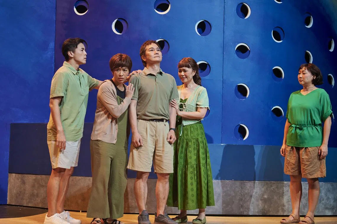 From L: Derrick Hoh, Jean Seizure, Ric Liu and Joanna Dong in Partial Eclipse Of The Heart.