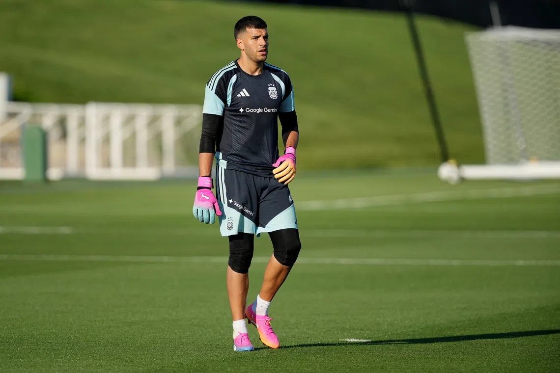 Soccer Football - FIFA World Cup 2026 - Argentina Training - Sporting KC Training Centre, Kansas City, Kansas, U.S. - June 3, 2026 Argentina's Geronimo Rulli during training IMAGN IMAGES via Reuters/Denny Medley