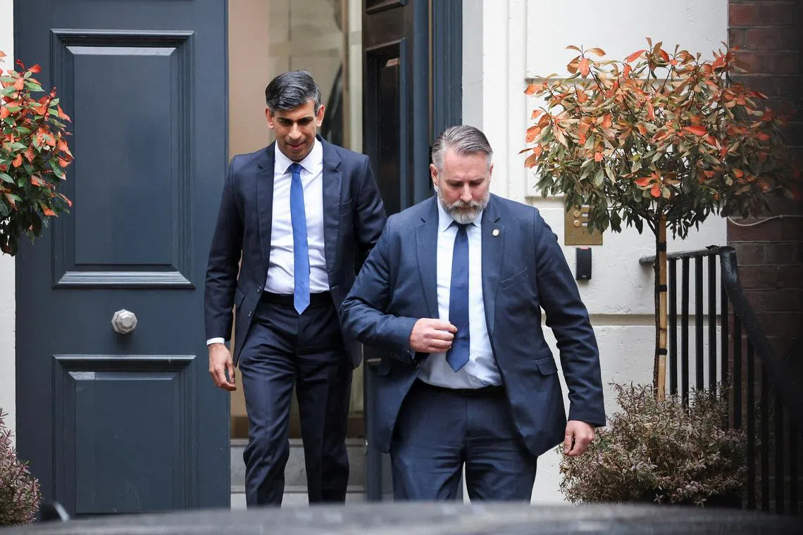 Outgoing British Prime Minister Rishi Sunak leaves the Conservative Campaign Headquarters, following the results of the general election, in London, Britain, July 5, 2024. REUTERS/Belinda Jiao