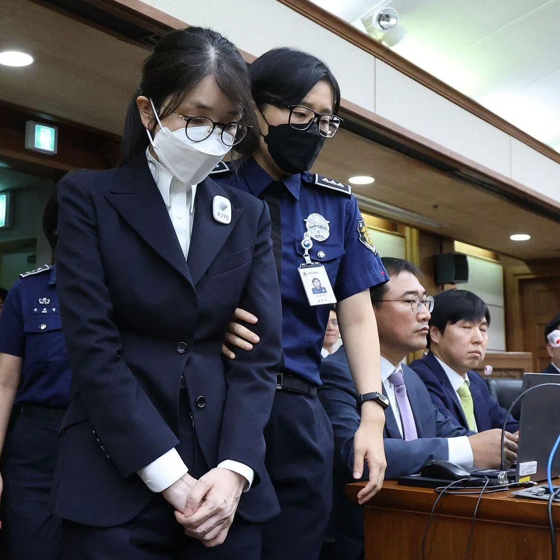 South Korea's anti-corruption agency chief faced mounting criticism over the commission’s handling of a high-profile case involving former first lady Kim Keon Hee (above).