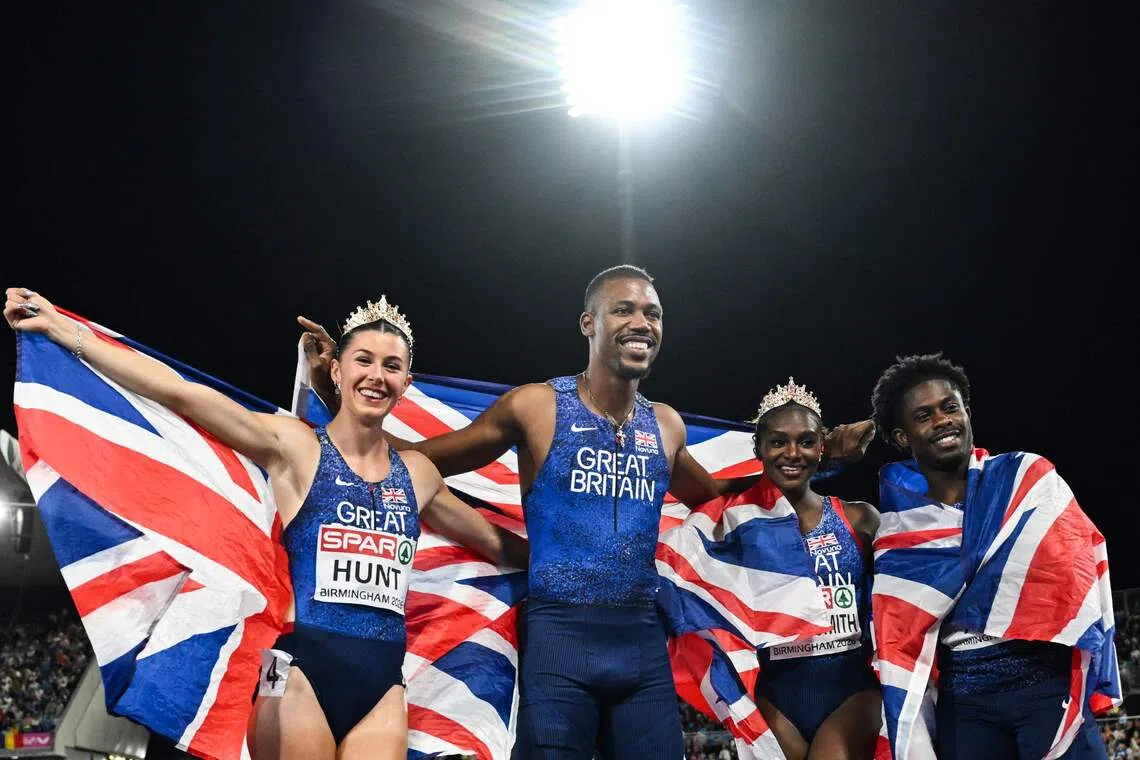 Britain’s Amy Hunt, Zharnel Hughes, Dina Asher-Smith and Jeremiah Azu celebrate breaking the European Record and winning the mixed 4x100m relay title.