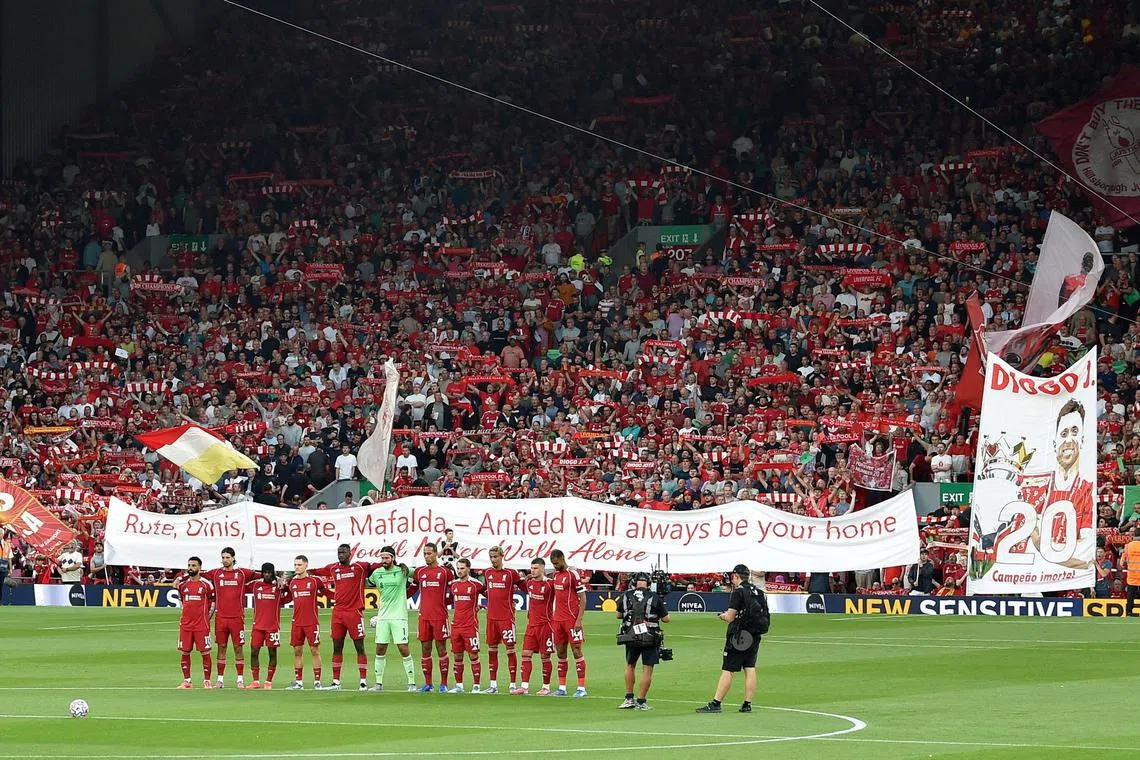 Liverpool honoured Dioho Jota with a minute’s silence before the kick-off against Bournemouth on Aug 15.