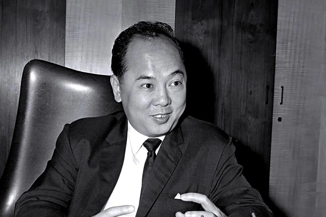 As a businessman, the late Mr Wee led UOB’s steady expansion and contributed to the consolidation of Singapore’s banking industry through various acquisitions by his bank. 