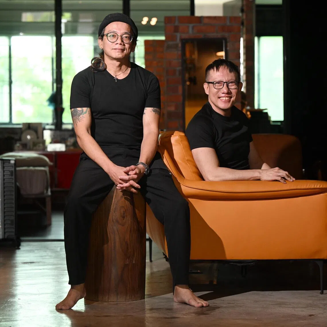 ST20251009_202582400701 Azmi Athni vcroger20//

Mr Roger Tan (right), 48, who was diagnosed with incurable liver cancer in late 2024 and given less than 12 months to live, and Mr Max D’Ryan, 48, an ex inmate who now volunteers with Mr Tan under his H project, on Oct 9, 2025. 

ST PHOTO: AZMI ATHNI