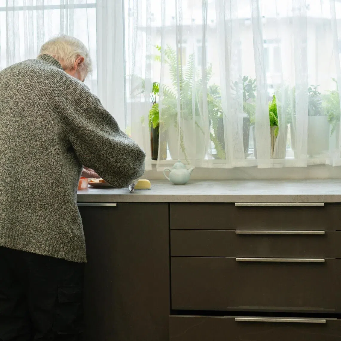 An older person who lives alone and lacks the social support to attend her or his medical appointments faces challenges managing chronic conditions, say the writers.