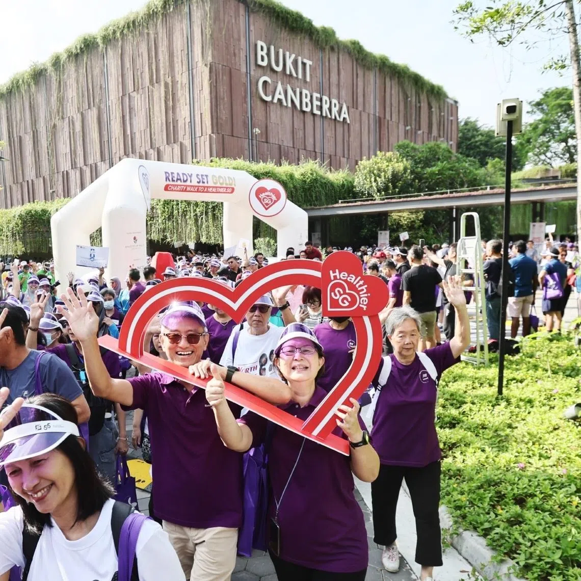 Healthier SG encourages Singaporean citizens and PRs aged 40 and above to manage their health, prevent chronic diseases and lead healthier lifestyles.