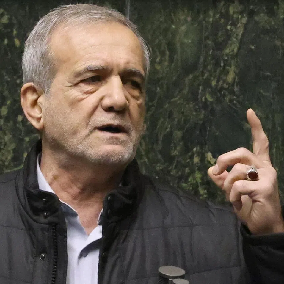 Iranian President Masoud Pezeshkian published an open letter to the people of the US on his website on April 1.