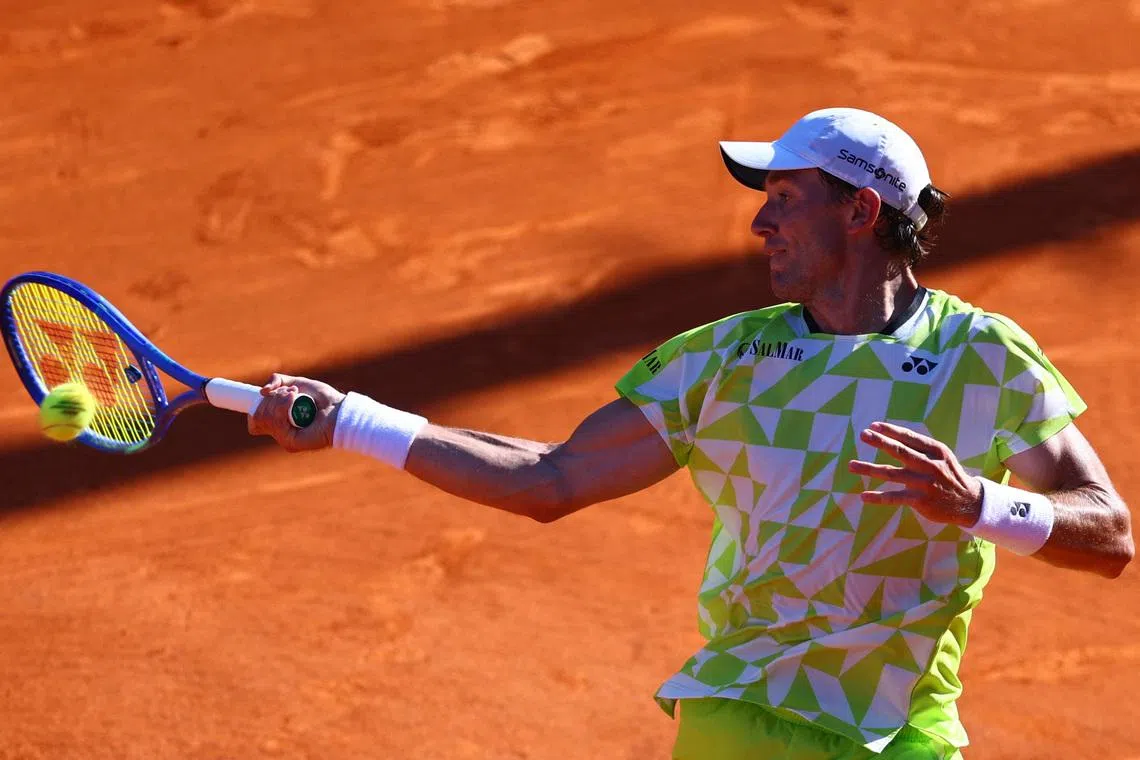 FILE PHOTO: Tennis - ATP Masters 1000 - Monte Carlo Masters - Monte Carlo Country Club, Roquebrune-Cap-Martin, France - April 8, 2026 Norway's Casper Ruud in action during his round of 32 match against France's Corentin Moutet REUTERS/Manon Cruz/File Photo