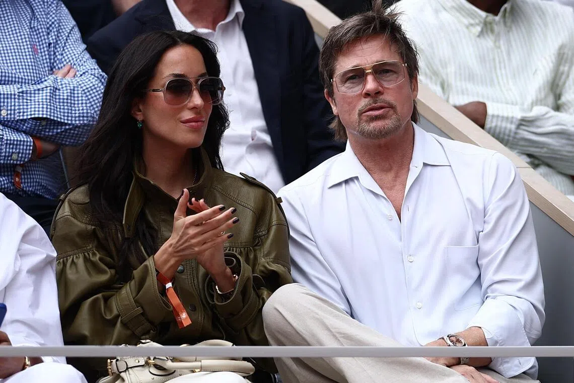 American actor Brad Pitt (right) said in an interview with Esquire that he is drinking “in a more restrained manner”.