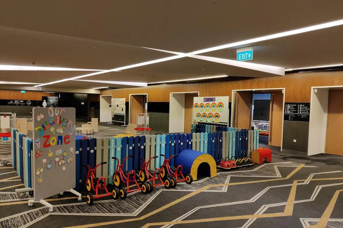 The school announced its closure in an e-mail on Feb 9, which left many parents shocked and disappointed. 