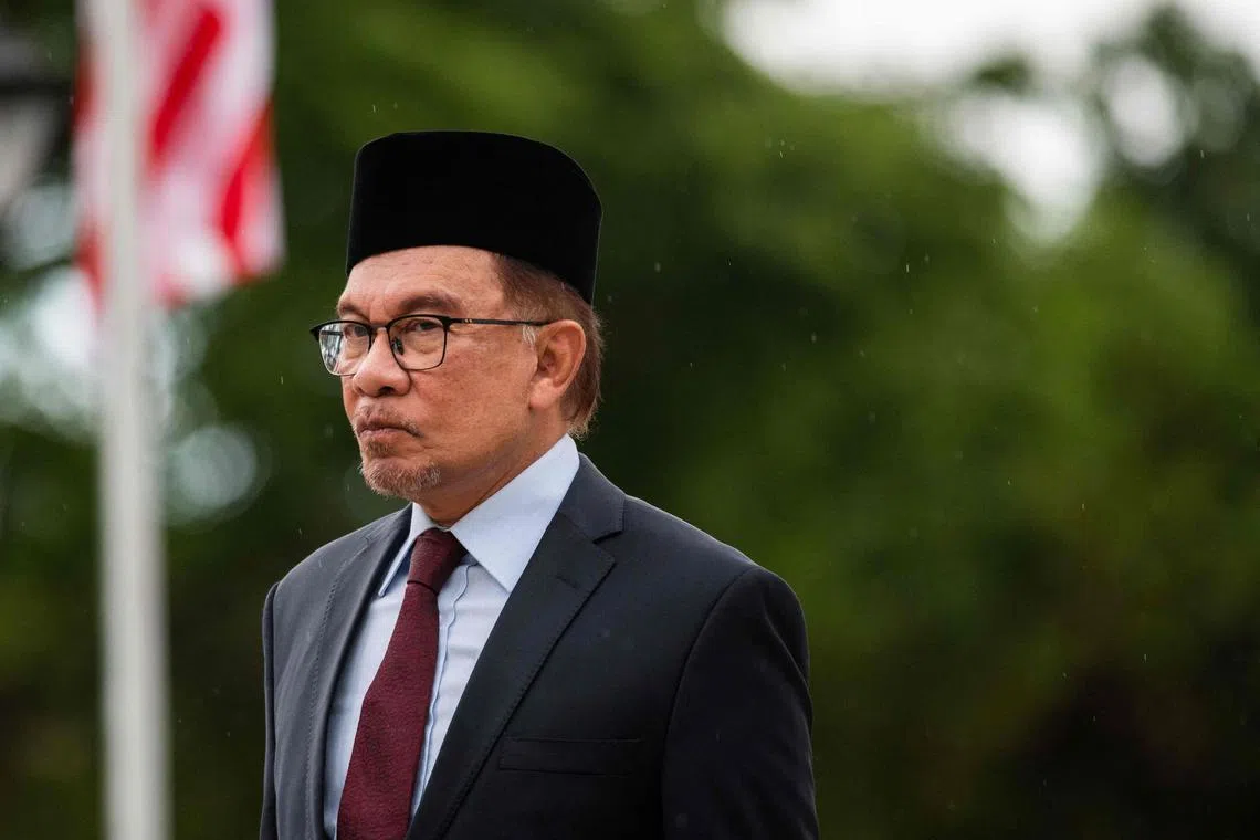 Datuk Seri Anwar also congratulated the Umno leaders who had been elected in the recent party polls. 