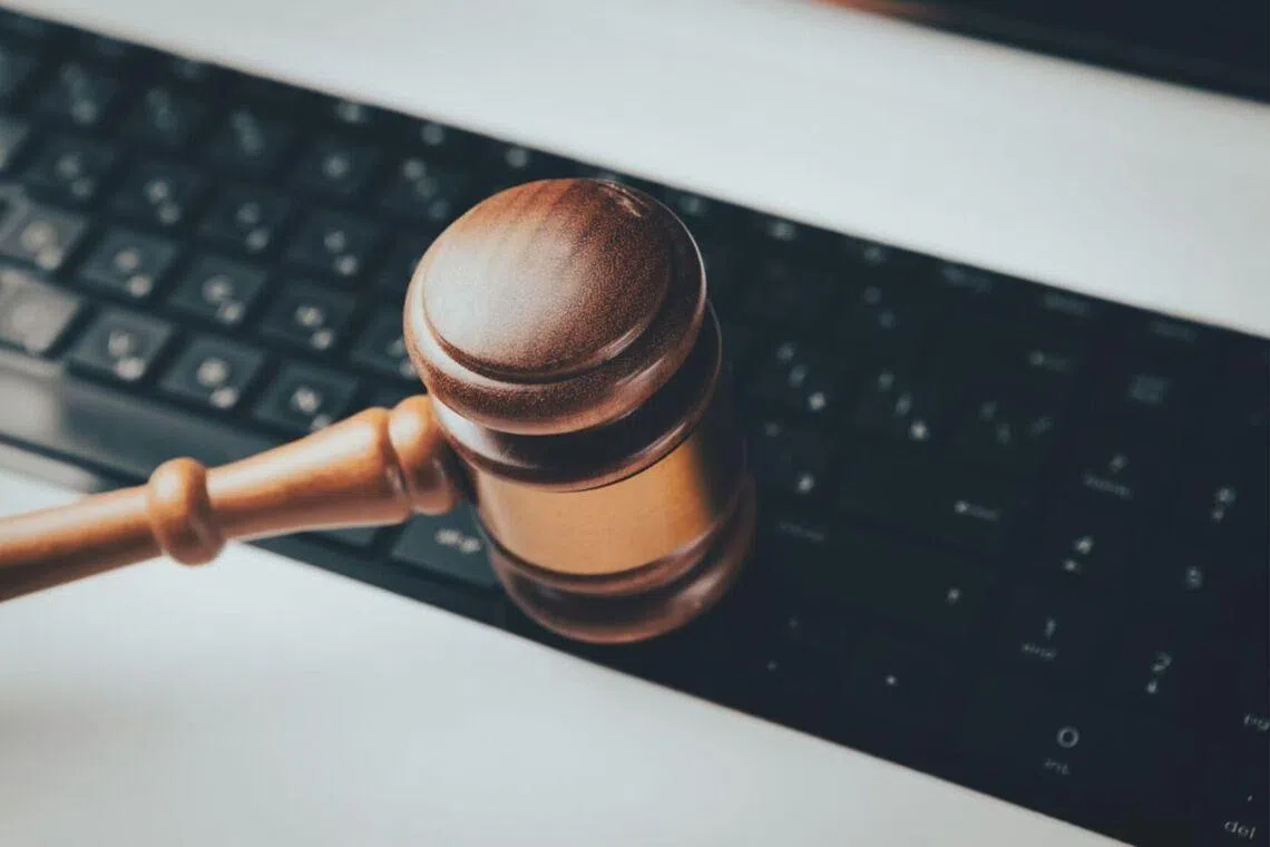 All those AI notetakers? They’re making lawyers very nervous