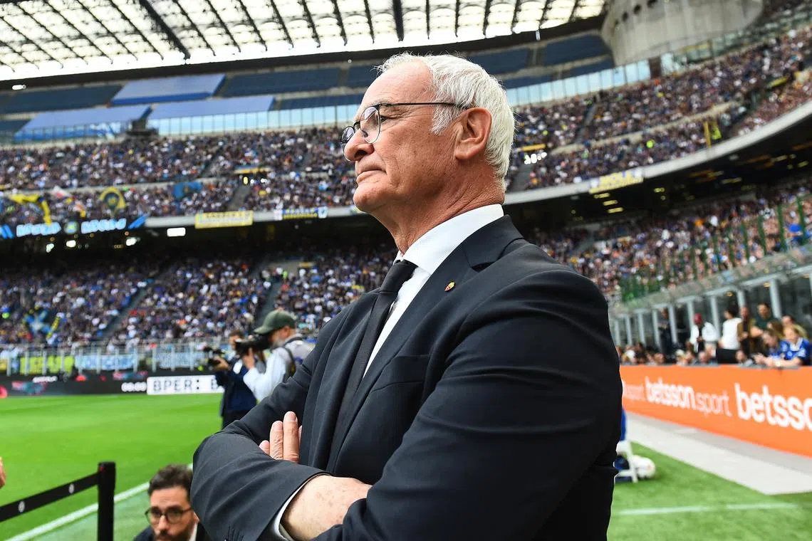FILE PHOTO: Soccer Football - Serie A - Inter Milan v AS Roma - San Siro, Milan, Italy - April 27, 2025 AS Roma coach Claudio Ranieri REUTERS/Massimo Pinca/File Photo