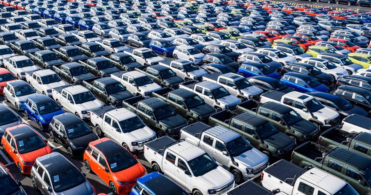Philippines EV sales surge as petrol prices soar | The Straits Times