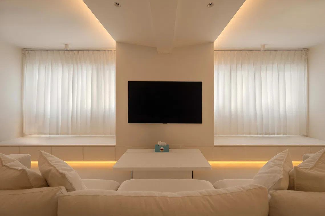 Pockets of joy with Doraemon toys in minimalist bachelor pad | The ...
