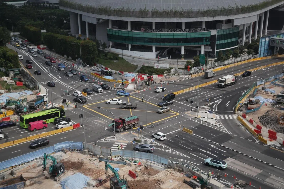 The cross junction between Marymount Road, Sin Ming Avenue and Bishan Street 22 will be converted into a signalised roundabout to facilitate construction works for the North-South Corridor.