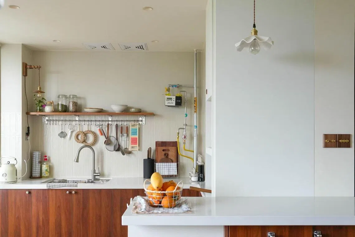 Wang Conghui started renovating her home in August 2025, when water and gas had yet to be connected at that time.