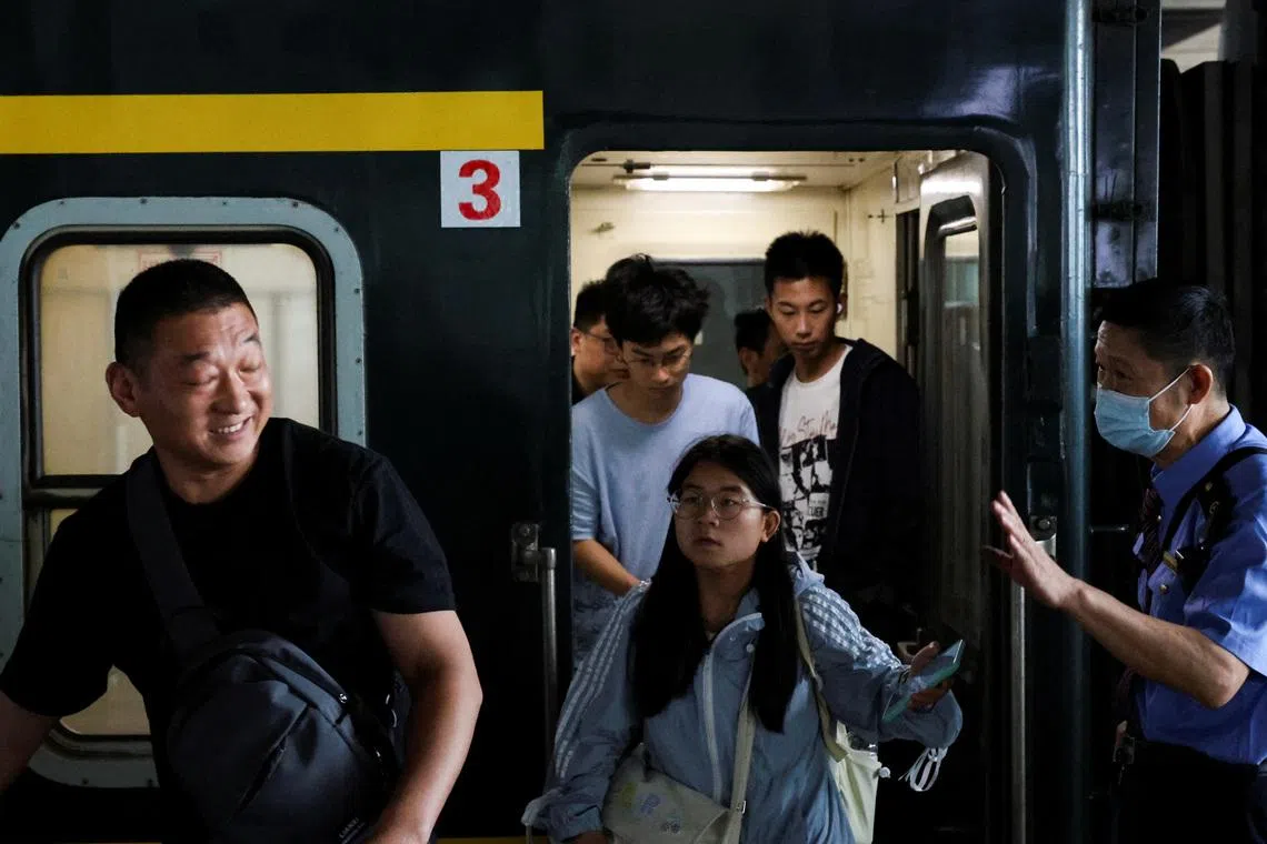 China railway handles record 24.8m passengers on May Day
