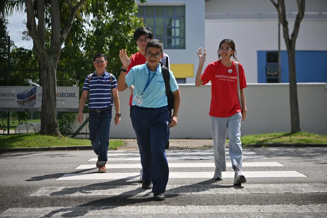 Volunteers with the Youth Corps Singapore, Phoebe Toh, 20, Aden Ong, 19, and (in blue) MINDS Job Coach, Jason Goh, accompanying Aliff Ibrahim, 16, MINDS student, from school to home on July 13, 2023. 


/Youth Corps Singapore partnered the Public Transport Council (PTC) under the ambit of Caring SG Commuters movement, and MINDS, to co-create a new youth volunteering programme Travel Makers Programme to train and support Persons with Intellectual Disability (PWIDs) for independent travel on public transport. For the Travel Makers Programme, youth volunteers commit up to eight weekly Travel Training sessions where they are paired with students from MINDS as travel buddies in their commute from school at Lengkong Lima to their respective homes.