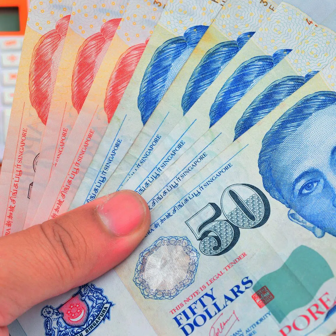 1113H 法庭 儿子起诉父亲 / ISTOCKPHOTO