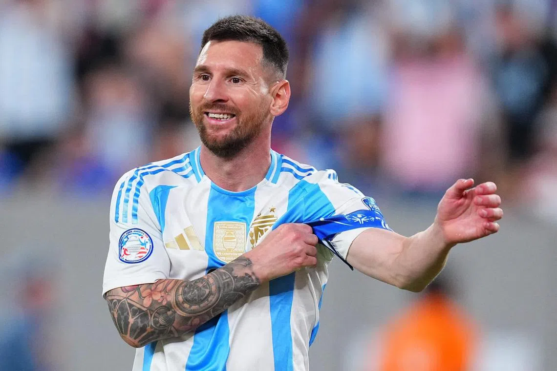 Lionel Messi of Argentina gesturing during the Copa America match against Chile.