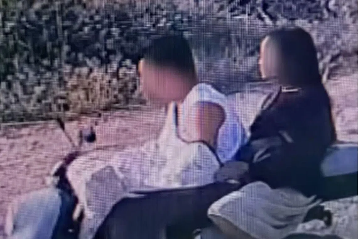 Surveillance footage shows the suspects escaping on an electric bicycle with Chutou hidden under a cover.