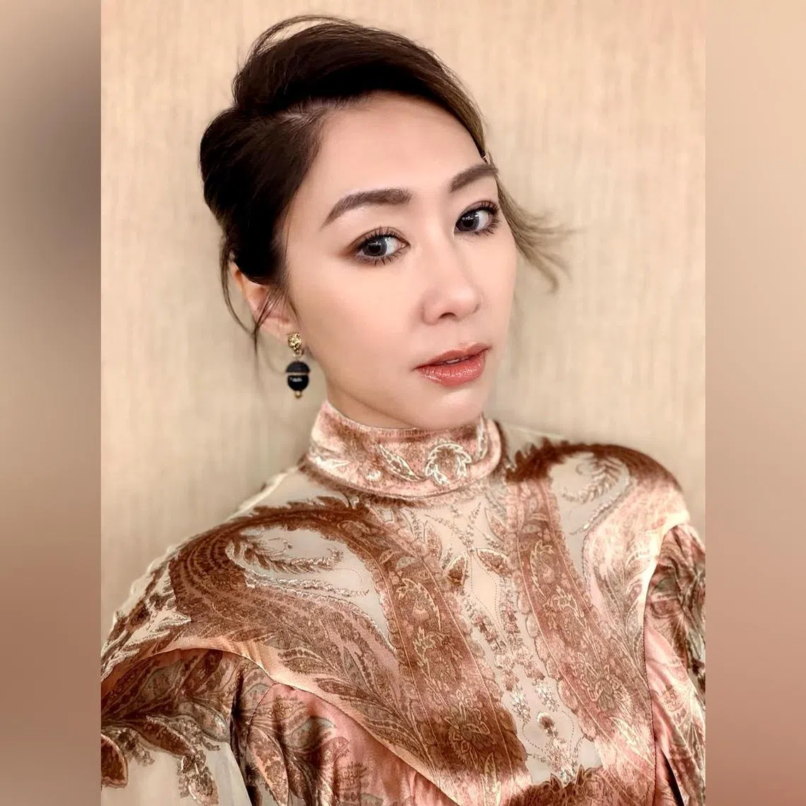 Hong Kong actress Nancy Wu joined TVB’s Annual New Talent Singing Awards competition in 1999.