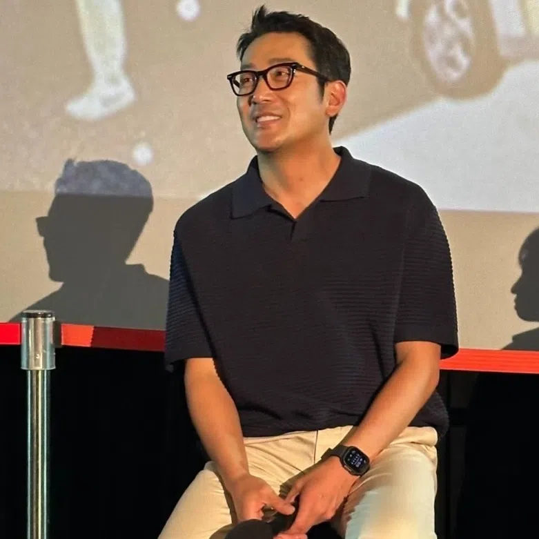 South Korean actor Ha Jung-woo (left) and actress Cha Jung-won are set to marry on Dec 13 in Seoul.