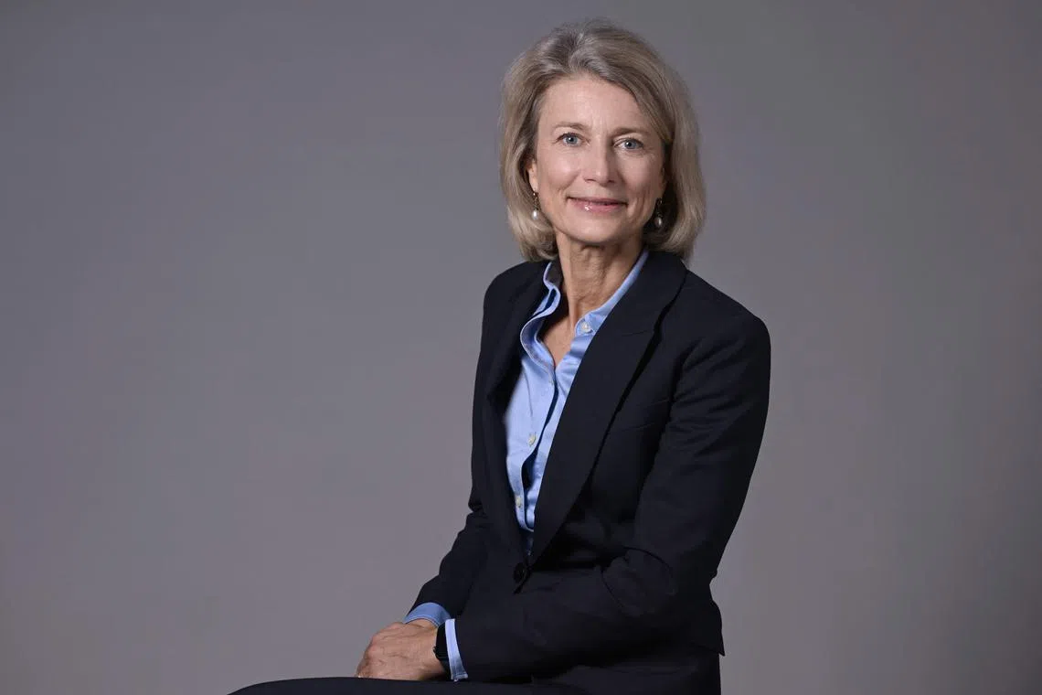 Eutelsat chief Eva Berneke compares the emerging satellite Internet industry to mobile phone networks, saying there is room for four or five operators.