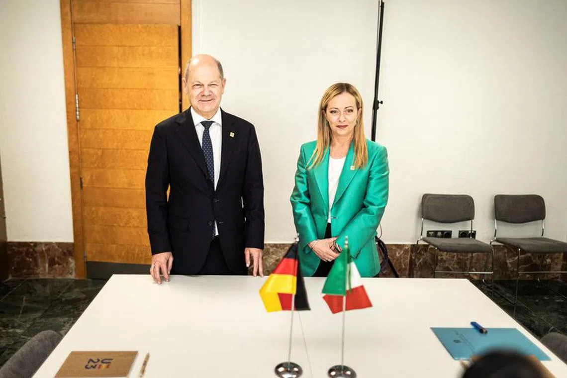 German Chancellor Olaf Scholz and Italian Prime Minister Giorgia Meloni meet during the informal meeting of European heads of state or government, in Granada, Spain October 6, 2023.   Leon Kuegeler/Bundesregierung/Handout via REUTERS / File Photo