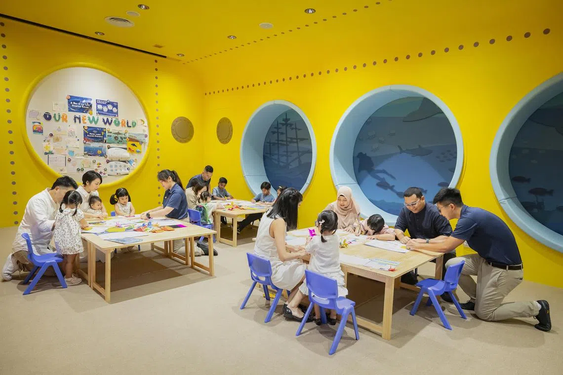 Families can join free marine biology-themed workshops in the Children’s Biodiversity Library by S.E.A. Aquarium.