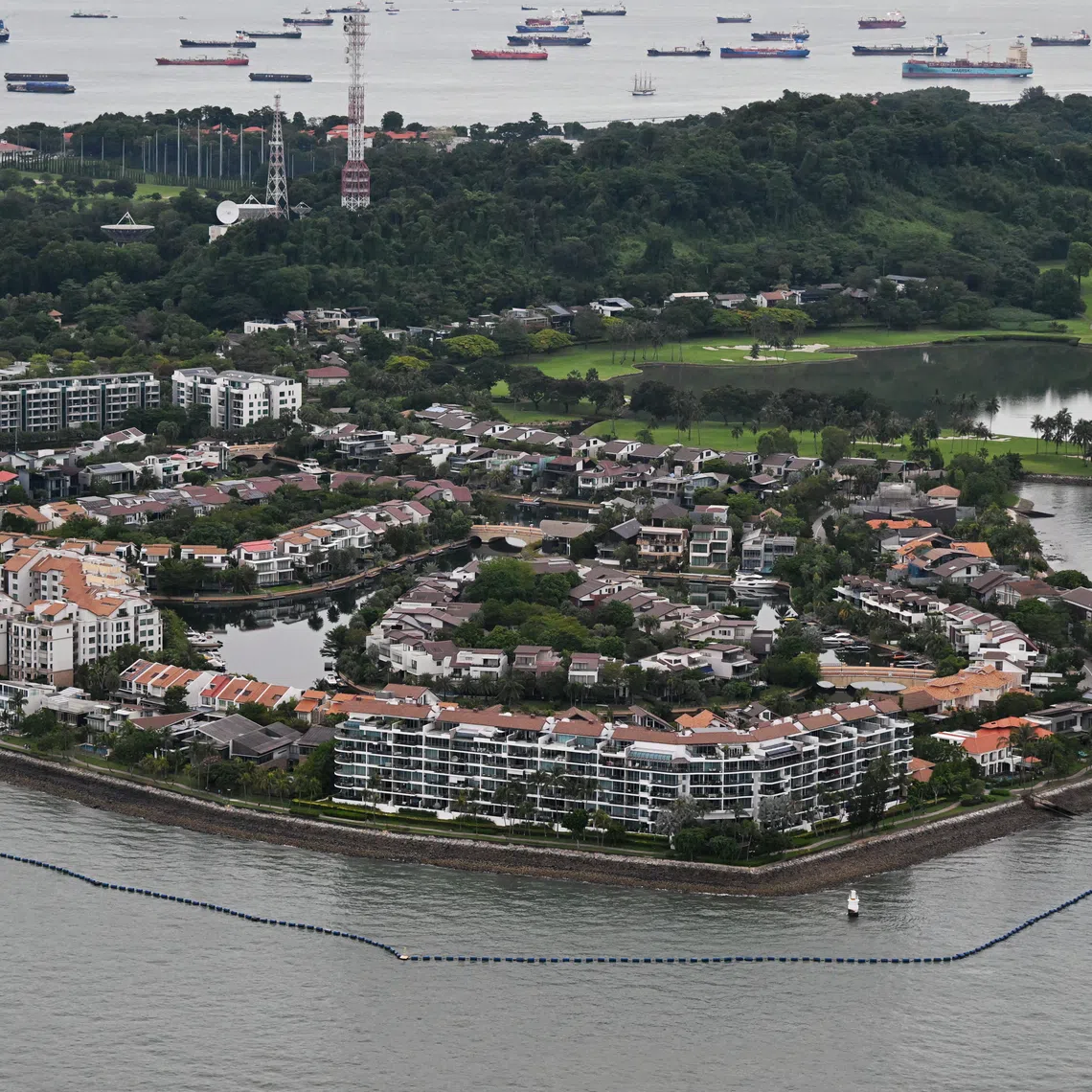 Three bungalows with private yacht berths owned by convicted money launderers Zhang Ruijin and his lover Lin Baoying in Singapore’s premier waterfront residential enclave Sentosa Cove are up for sale.