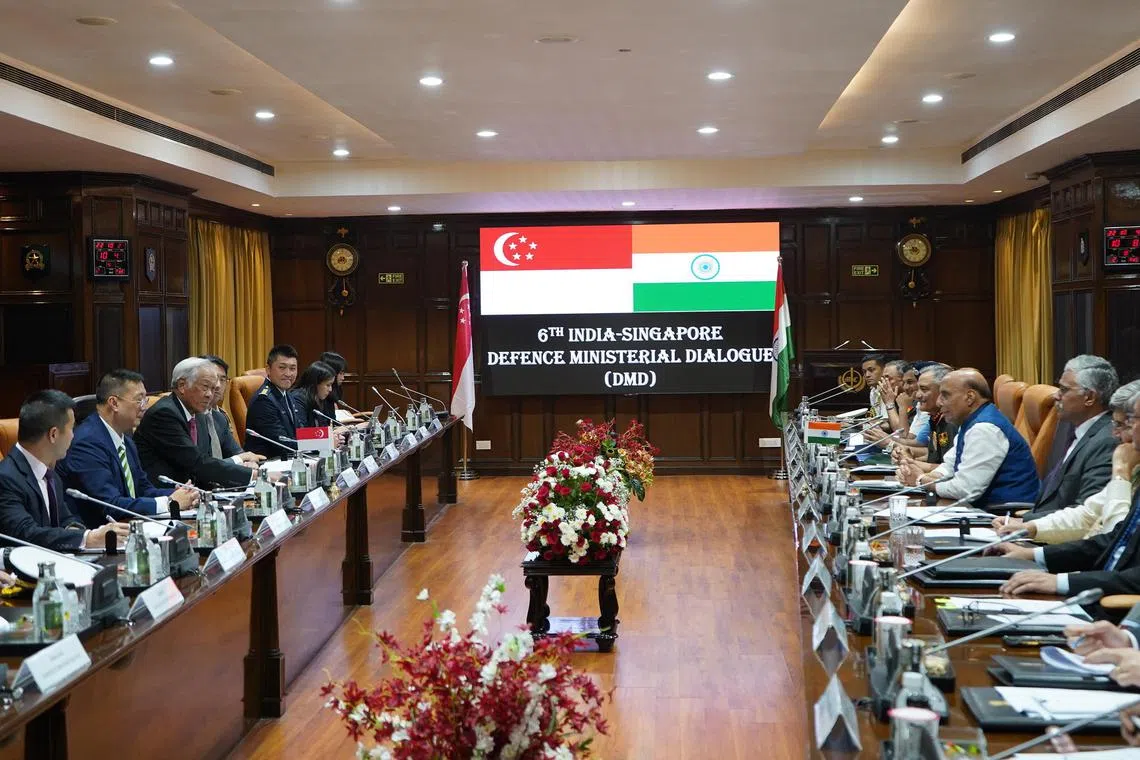 PixNgEngHen - Minister for Defence Dr Ng Eng Hen (third from left) co-chaired the 6th India-Singapore Defence Ministers’ Dialogue with Defence Minister of India Rajnath Singh (third from right)


Credit: Mindef