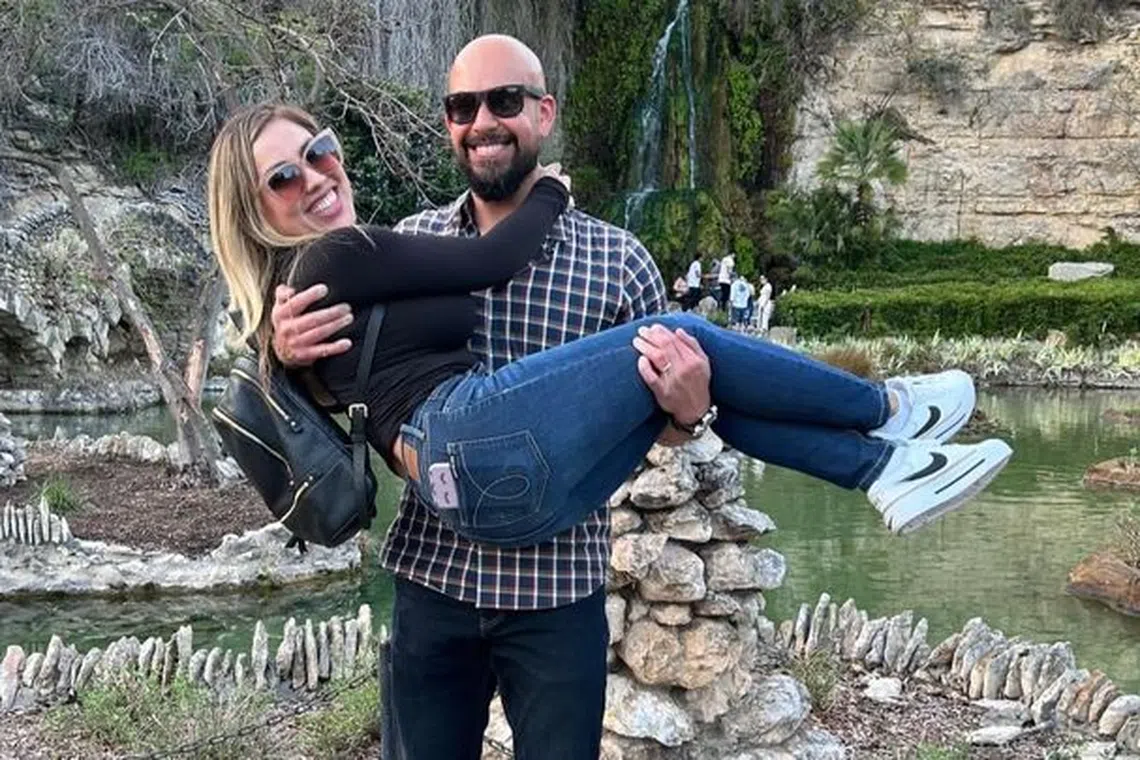 Media reports identified the couple as Mr Jorge Guillen and Ms Lizzette Zambrano from El Paso in Texas. 