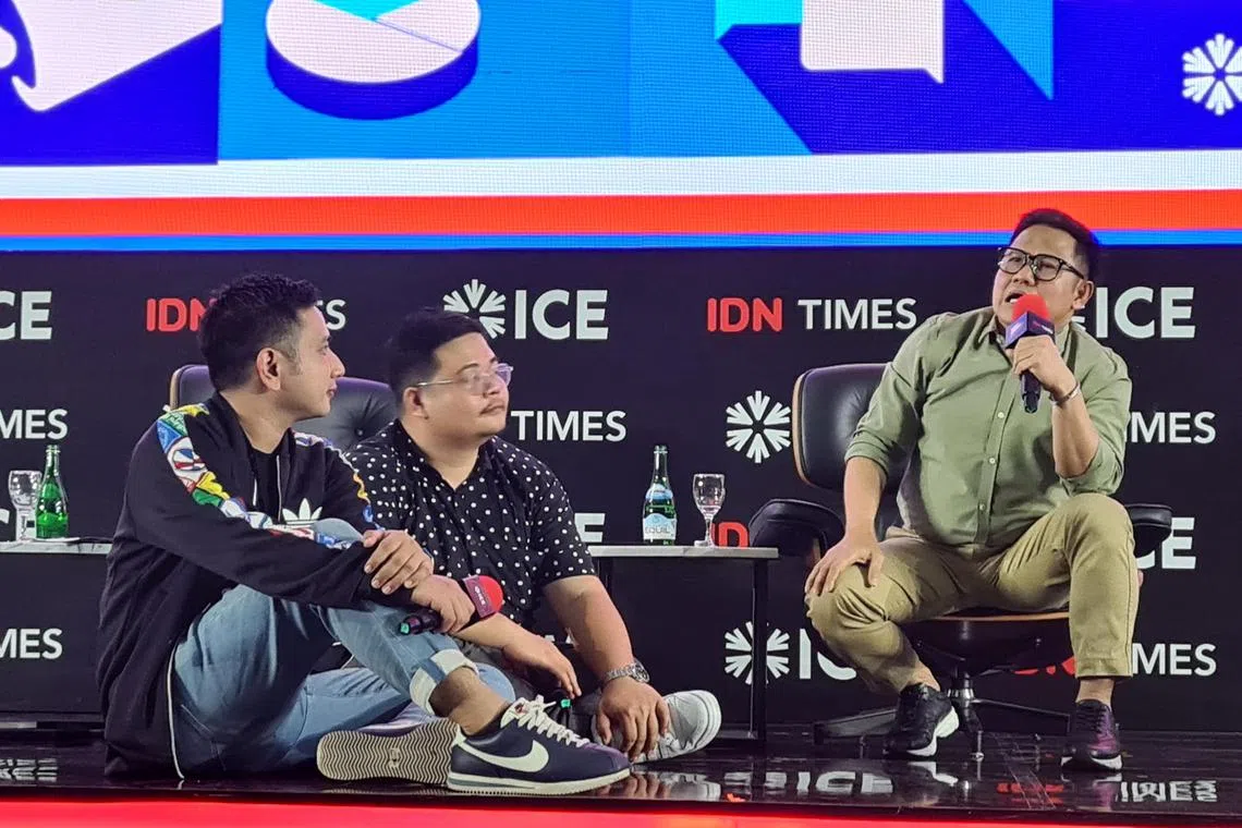 Vice-presidential candidate Muhaimin Iskandar speaking at the Indonesia Millennial and Gen-Z Summit on Nov 26 in Jakarta.