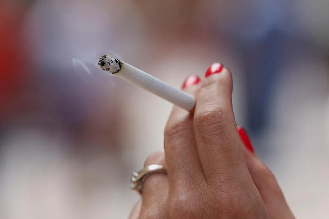 Jakarta floats stricter rules on smoking in public