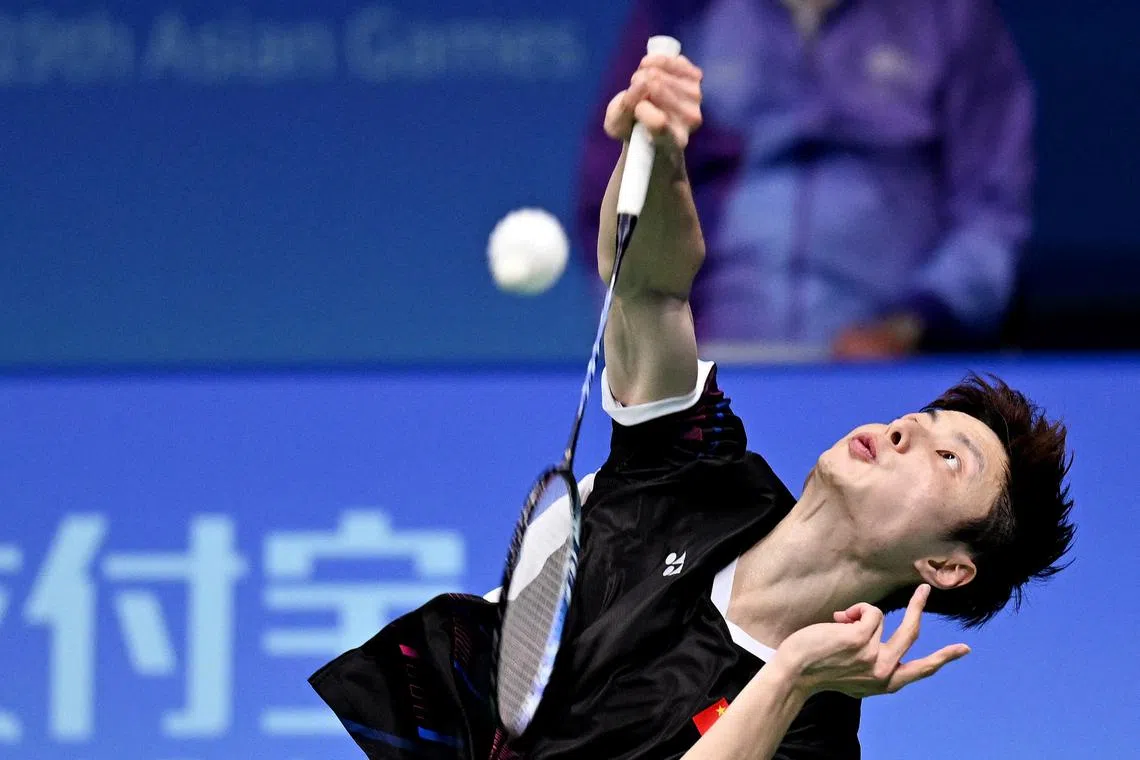 Asian Games - Hangzhou 2022 - Badminton - Binjiang Gymnasium, Hangzhou, China - October 7, 2023 China's Shi Yuqi in action during his Men's Singles final against China's Li Shifeng REUTERS/Weixiang Lim/File Photo