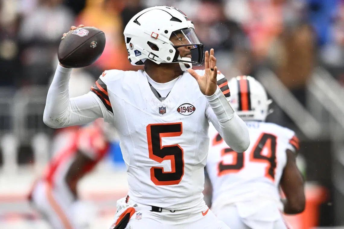 FILE PHOTO: Dec 15, 2024; Cleveland, Ohio, USA; Cleveland Browns quarterback Jameis Winston (5) throws a pass during the first half against the Kansas City Chiefs at Huntington Bank Field. Mandatory Credit: Ken Blaze-Imagn Images/File Photo