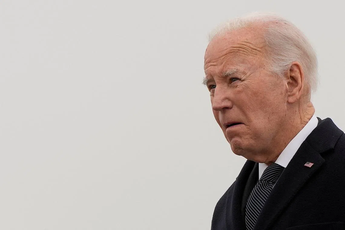 U.S. President Joe Biden walks from Air Force One as he arrives from New Castle, in Dover, Delaware, U.S., February 2, 2024. REUTERS/Joshua Roberts REFILE - CORRECTING LOCATION FROM "NEW CASTLE" to "DOVER".