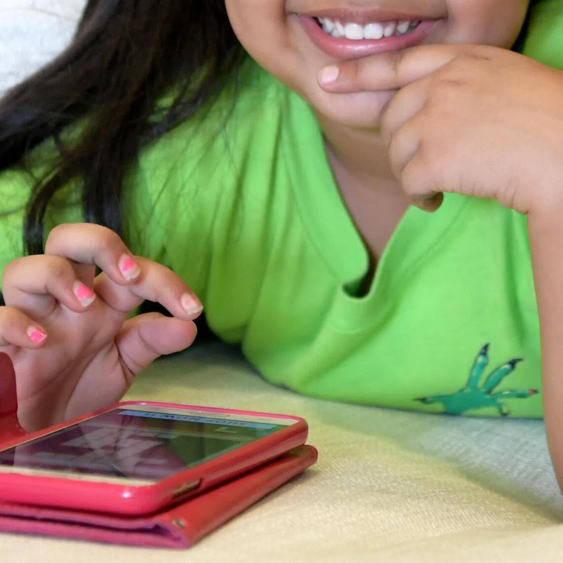 The younger that children under 12 were when they got their first smartphones, the study found, the greater their risk of obesity and poor sleep.