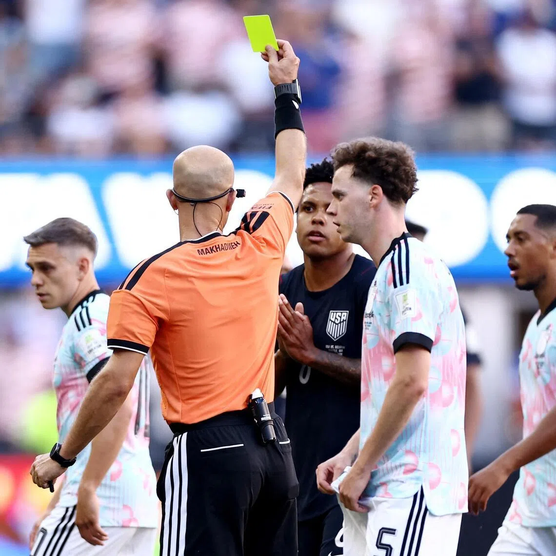 Referees participating in high‑ranking football competitions are indeed subject to a degree of public exposure, said the court.