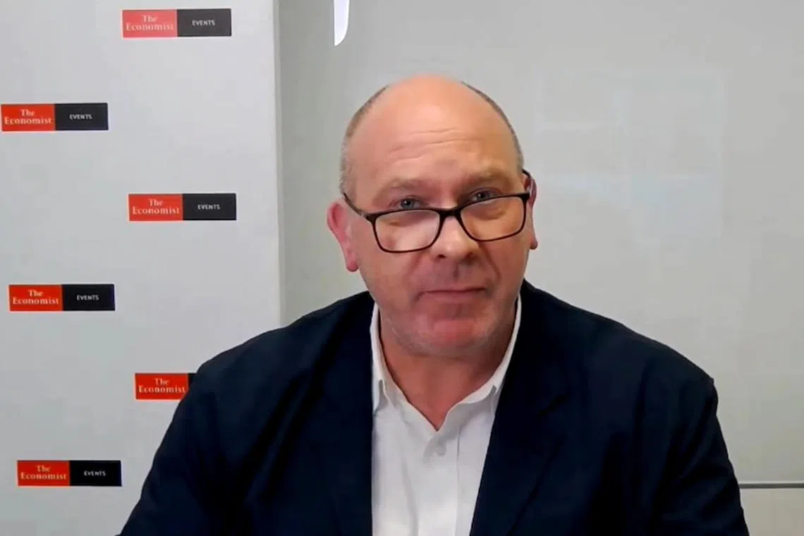 The Ministry of Communications and Information noted that The Economist Singapore bureau chief Dominic Ziegler had on Aug 25 publicly endorsed, in writing, local online publication Jom.