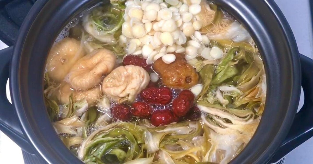 Beat the haze: 5 TCM herbs and recipes to soothe dry throats and nourish ...