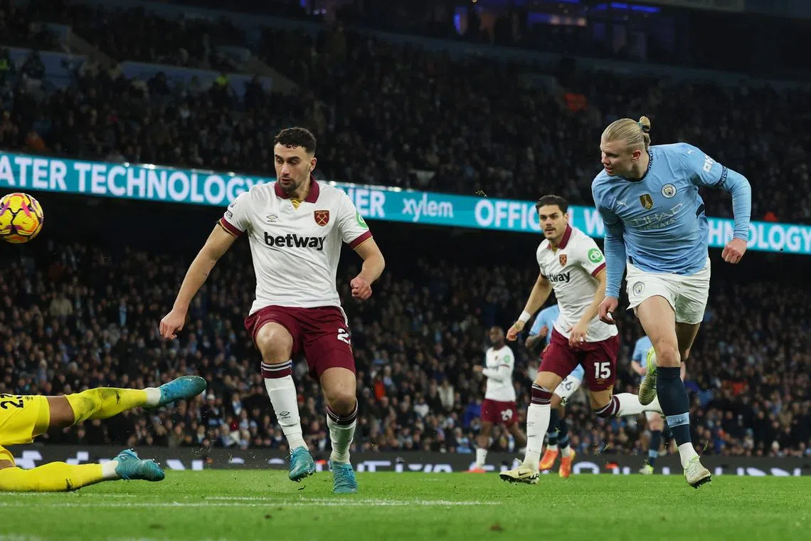 Man City crush West Ham 4-1, Haaland bags double | The Straits Times